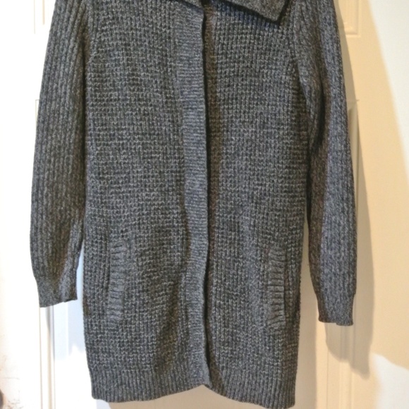WOMENS LARGE GRAY OLD NAVY SNAP CLOSURE SWEATER/CARDIGAN - Picture 2 of 4